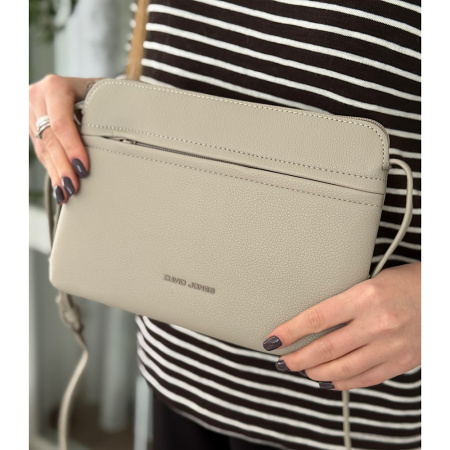 Сумка жіноча крос боді з еко шкіри David Jones 29094 холодний беж