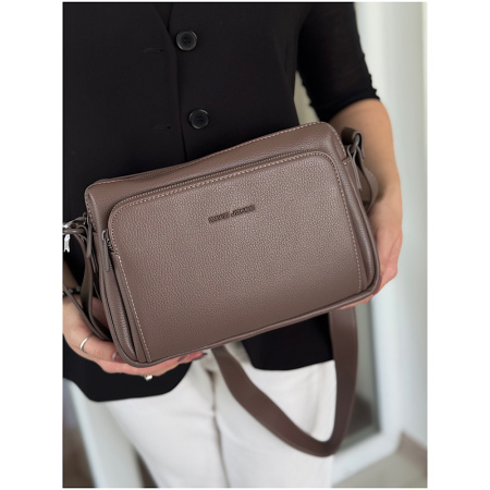 Сумка женская кросс боди из кожзаменителя David Jones 28451 коричневая (шоколад)