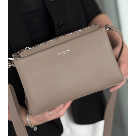 Сумка женская кросс боди из кожзаменителя David Jones 28537 тауп