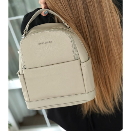 Рюкзак женский горосдкой из кожзаменителя David Jones 28936 теплый серый