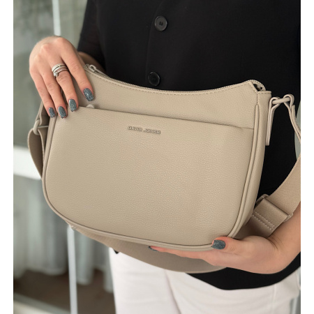 Сумка жіноча крос боді з еко шкіри David Jones 28995 світлий беж